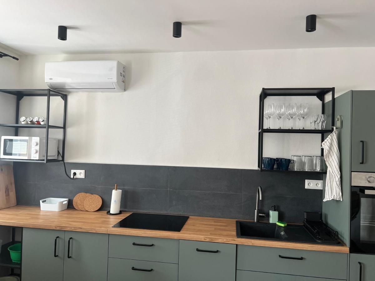 Elegantny Byt V Srdci Mesta Trencin Ngoại thất bức ảnh