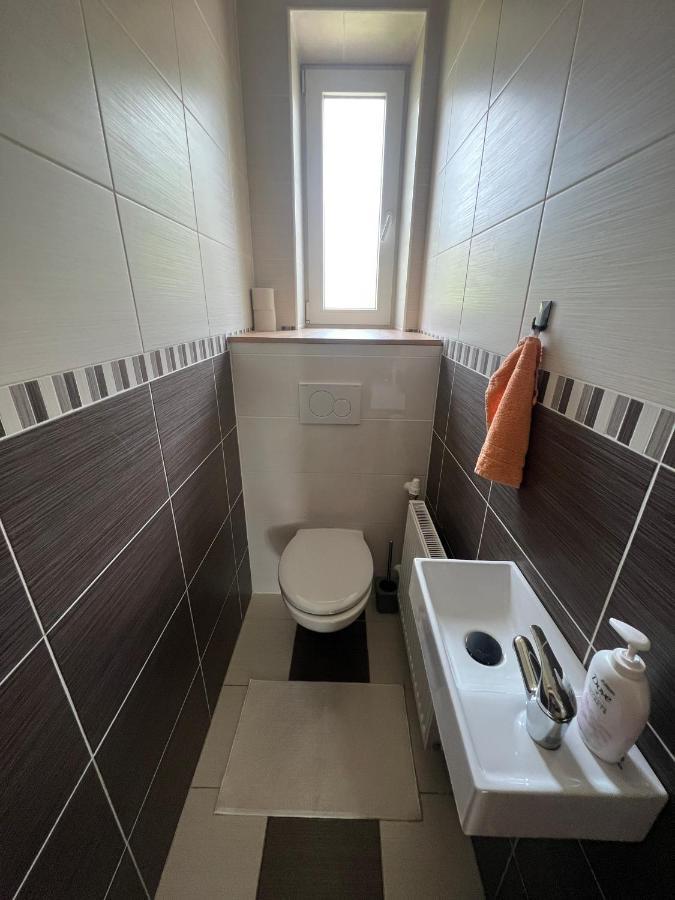 Elegantny Byt V Srdci Mesta Trencin Ngoại thất bức ảnh